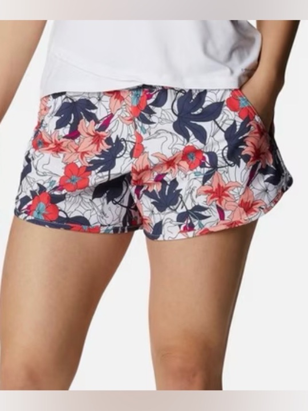 Columbia Bogata Bay Stretched Print Women's Shorts
